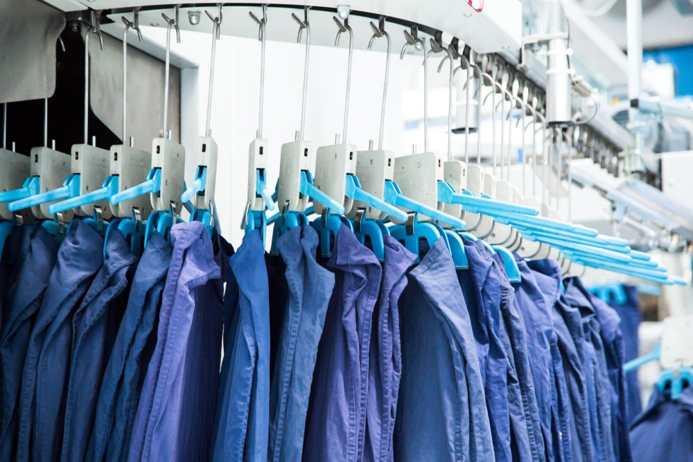 Commercial laundry management